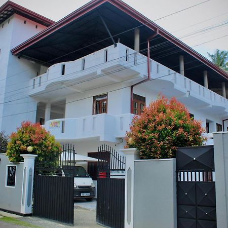 Residenza Belvedere Hikkaduwa Esterno foto
